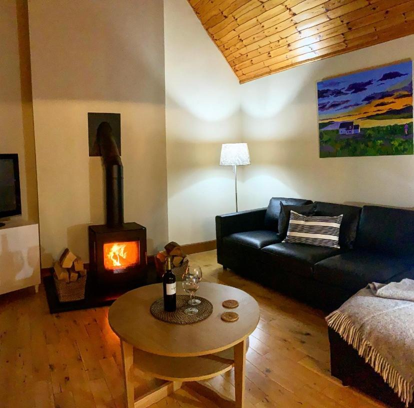 Head In The Skye - Healabhal Cottage Ose المظهر الخارجي الصورة